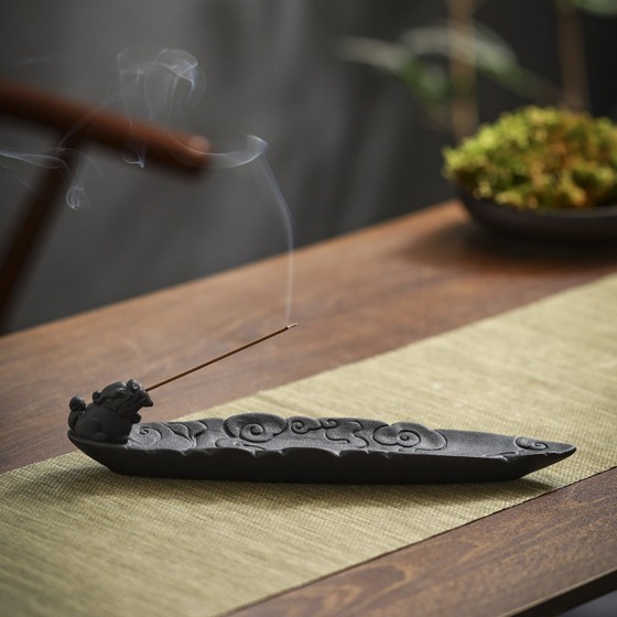 KyLin Aura Pi Xiu Cloud Ceramic Incense Holder