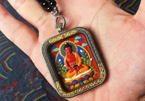 The Meaning Behind Your Buddha Pendant: More Than Ornament, A Spiritual Companion